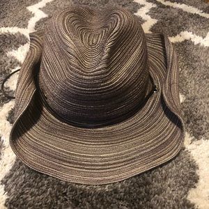 VENUS crushable cowboy hat